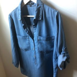 Velvet Heart Chambray pullover